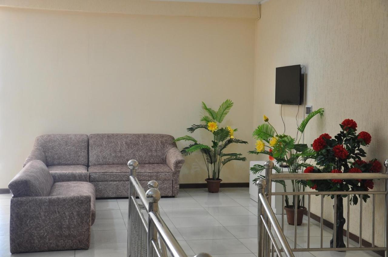 Hostel - Ns Prestige Çimkent Dış mekan fotoğraf